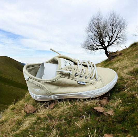 Mustang Damen Sneaker in Beige Herstellernummer: 903493 ( Letzte Stück ) - Lieber Deem Billiger Shop