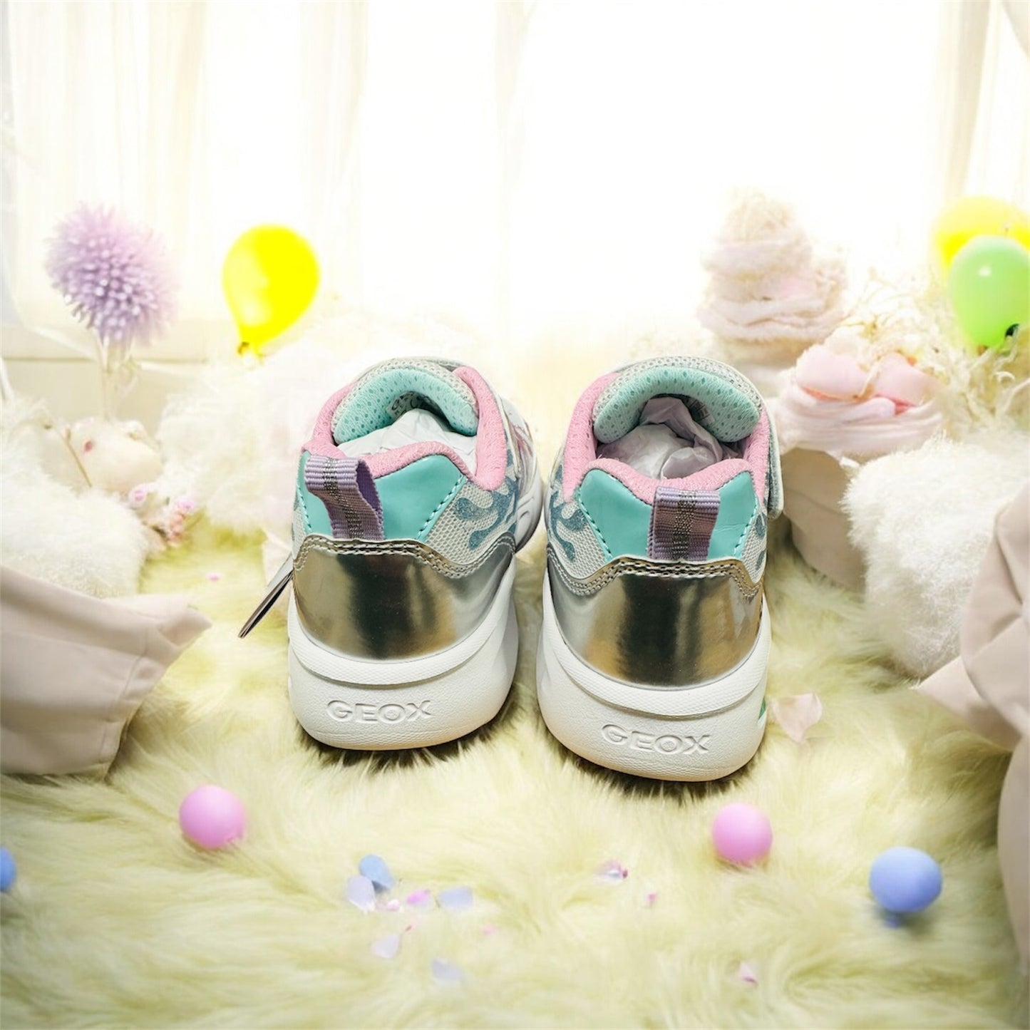 GEOX J ASSISTER Blinkende Schuhe für Kinder in Silber/Rosa Herstellernummer: J45E9COASKN C0566 ( Letzte Stück ) - Lieber Deem Billiger Shop