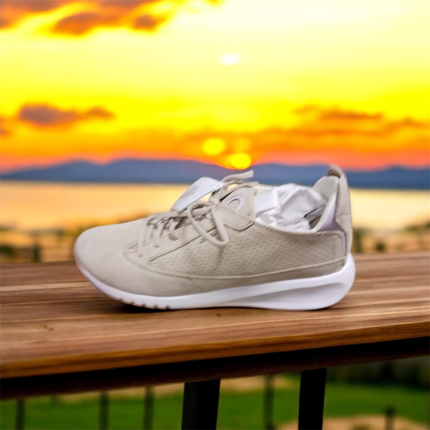 Geox Aerantis A Suede Damen Sneaker in Taupe Herstellernummer : D02HNA 00022 C6738 ( Letzte Stück ) - Lieber Deem Billiger Shop