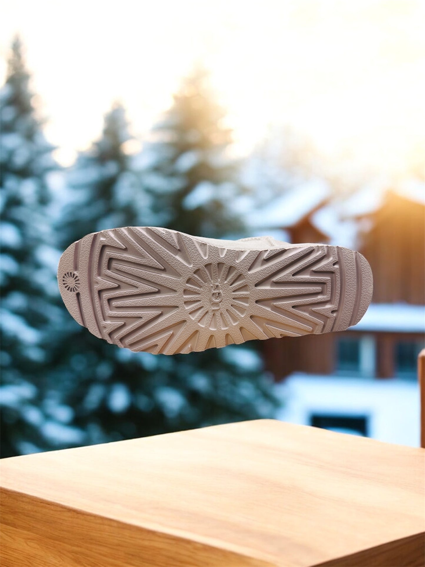 UGG Classic Mini ll Damage n Winter Schneestiefel