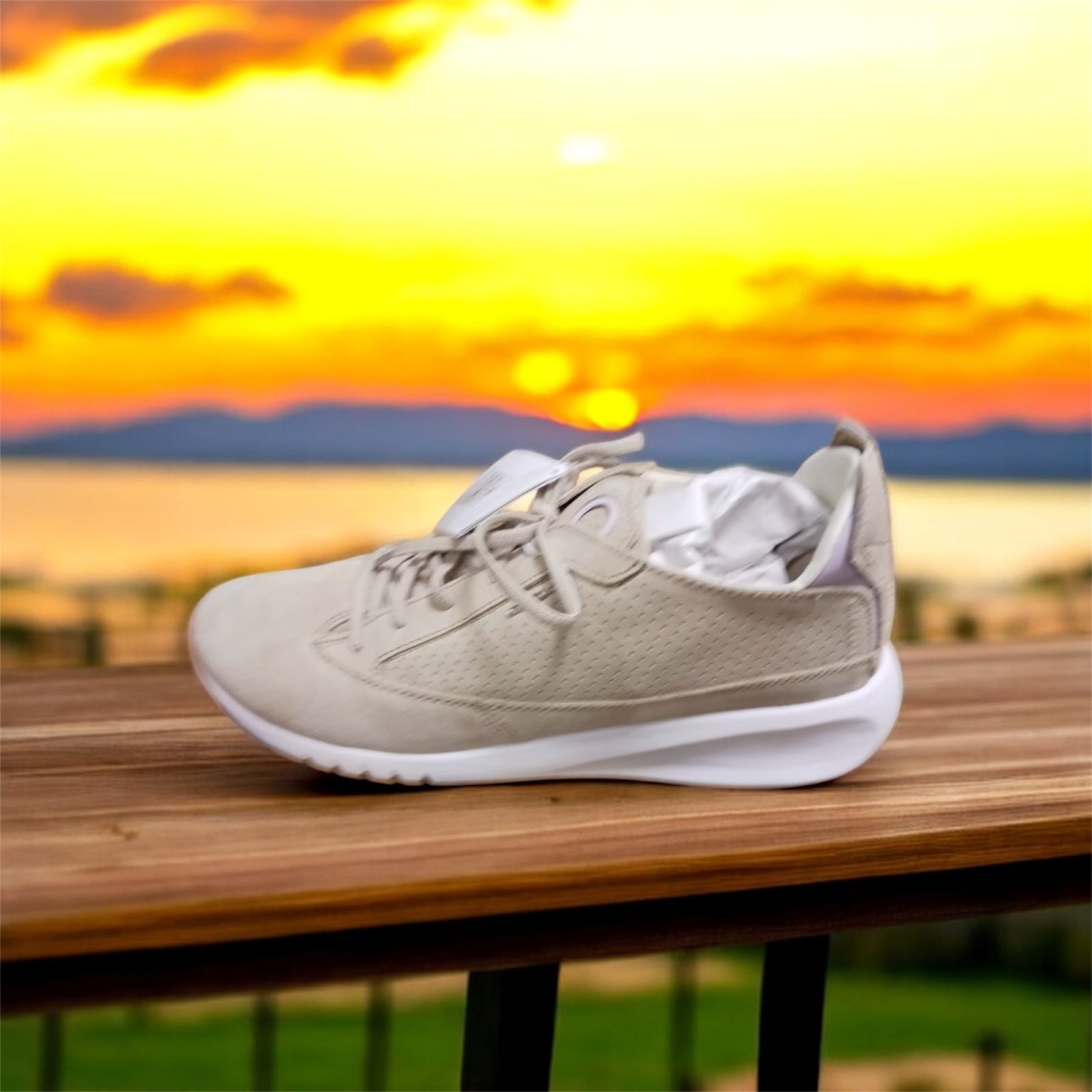 Geox Aerantis A Suede Damen Sneaker in Taupe Herstellernummer : D02HNA 00022 C6738 ( Letzte Stück ) - Lieber Deem  Billiger Shop